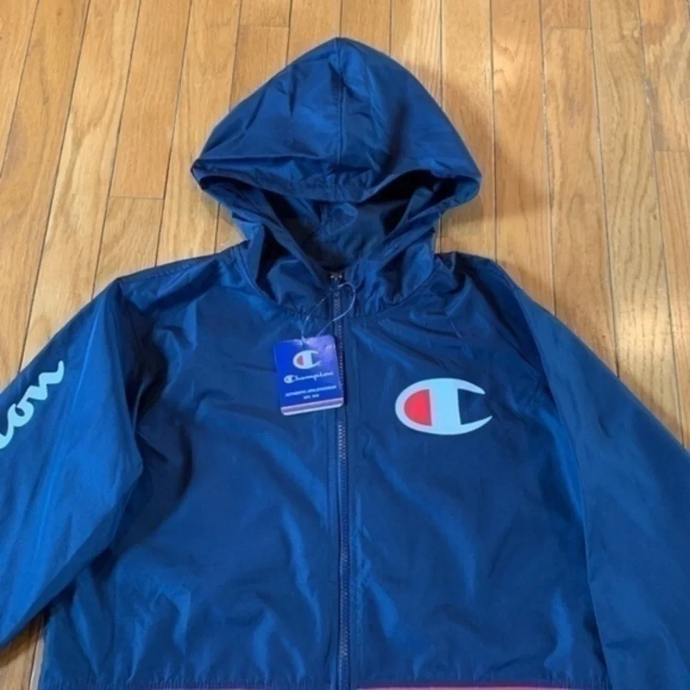 Champion new nwt